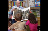 Volunteer readers bring Martin Luther King’s time to life