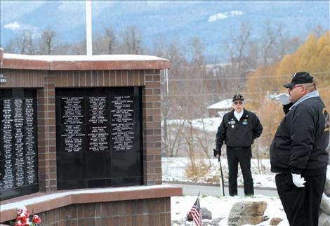 Community honors local veterans