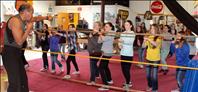 Students experience boxing