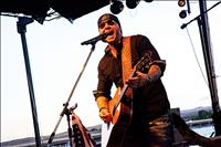 Summer concert raises money for victims of bullying