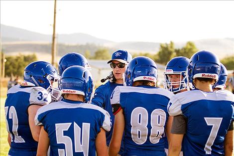 Bulldogs’ coach Tyler Murray huddles up his players.