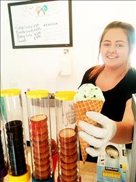 New ice cream shop offers 24 flavors