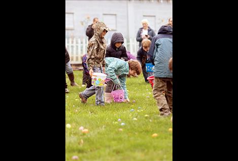 Ronan Easter egg hunt a success