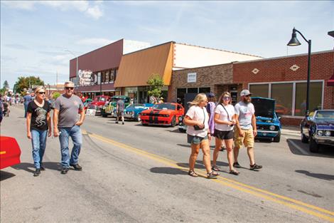 olson’s closed off Main Street was filled with classic cars, live music, a brewfest and crowds of people enjoying the festivities last Saturday.