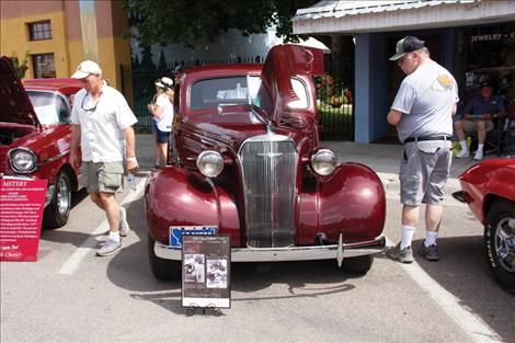 Valley Cruisers Car Show,