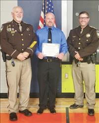 Lundeen awarded ‘School Resource Officer of the Year’ 