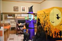 Arlee CDC celebrates Halloween, harvest, art at community gathering