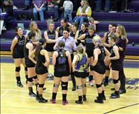 Lady Pirates put up fight, take third