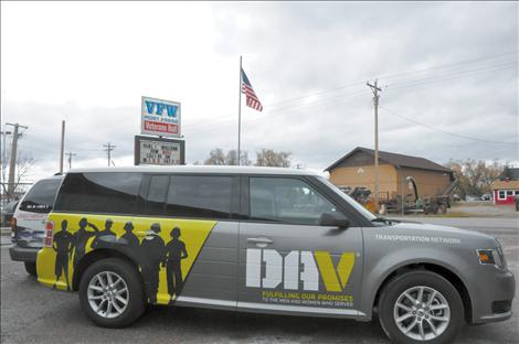 A new 2013 Ford Flex Disabled American Veterans van was bought with community donations. 