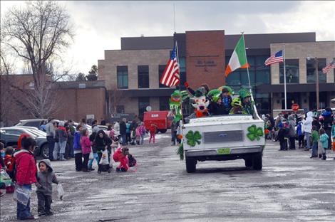 O’Leary’s Old Ladies took home the Best Irish attire prize in the 25th annual Ronan St. Patrick’s Day Parade.