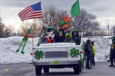 O’Leary’s Old Ladies took home the Best Irish attire prize in the 25th annual Ronan St. Patrick’s Day Parade.