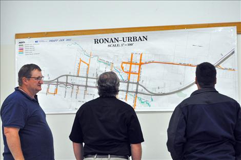 Ronan City Councilmembers view proposed highway expansion plans.