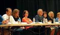 Panel of educators discusses Common Core in public meeting