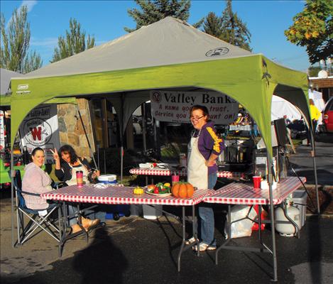 Valley Banks took first place in the chili cook-off. 