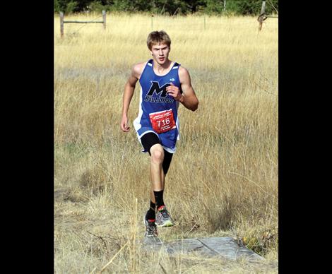 Bulldog Tate Weingart  placed third.