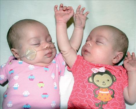 Ashoni and Ariyah Hobbs