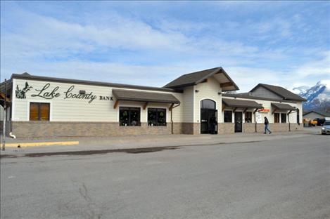 Lake County Bank has agreed to merge with Valley Bank. 