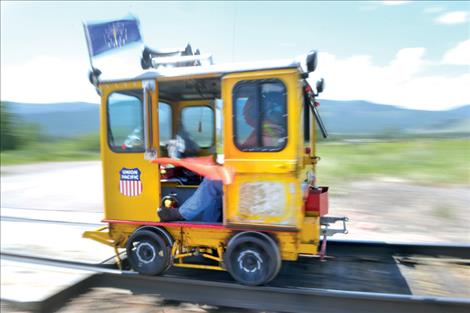 Railcars can reach 35 mph, earning the nickname "speeders."