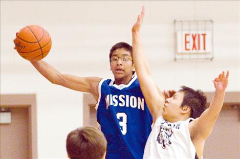 Mission varsity boys basketball players