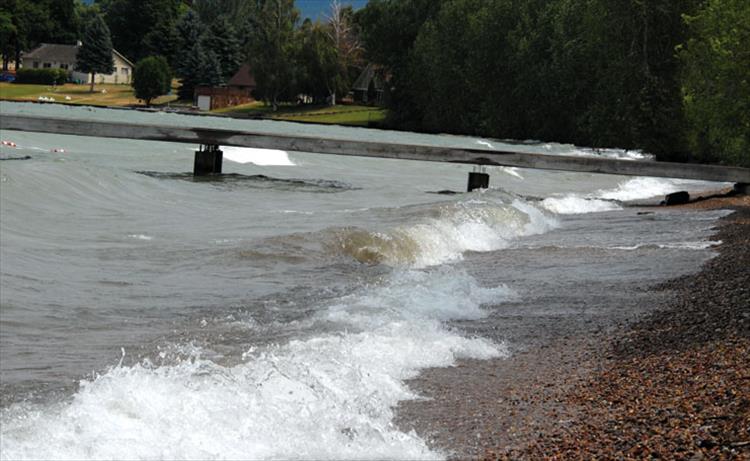 Waves at Boettcher Park