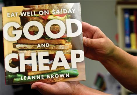 Each Fresh SNAP student receives a book with recipes for eating well on a budget.