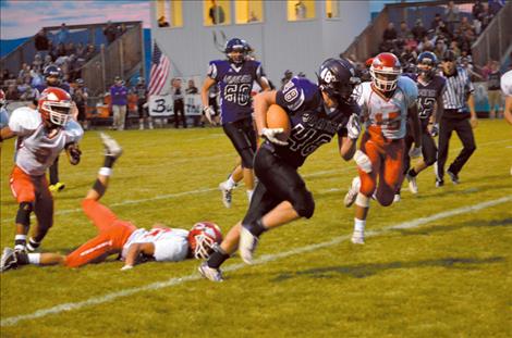 The Vikings battled the Warriors during the homecoming game