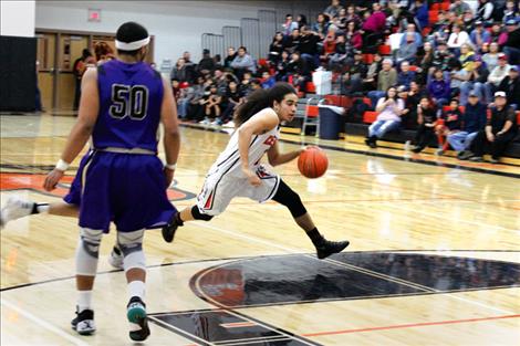 Ronan Chief Aaron Misa speeds past defenders during a recent home game.