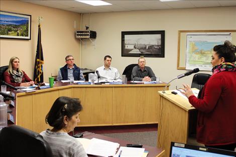 Melanie Smith of CSKT Tribal Social Services, addresses the Polson City Commission about developing an alliance between the city and the tribes in an effort to combat the area’s drug problems.