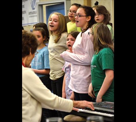 Club members sing in the Mission Mountain Children’s Choir during the Great Futures Breakfast.