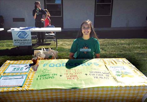 FoodCorps was just one of the information tables set up at Linderman Back to School Night.