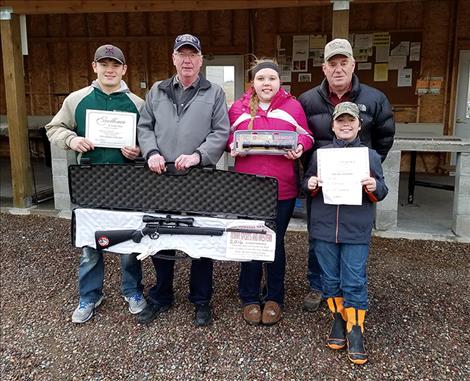 2016 award winners, pictured with Rob Schrider and Tom Fieber, from left, include Andrey Bauer, Shelby Tryon, and Isaac Cantlon. Below, participants pose for a photo.