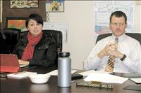 Unanimous vote opens negotiations for 3-year superintendent contract