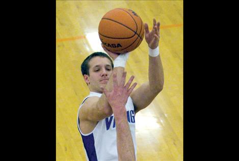 Tra Ludeman shoots for two.