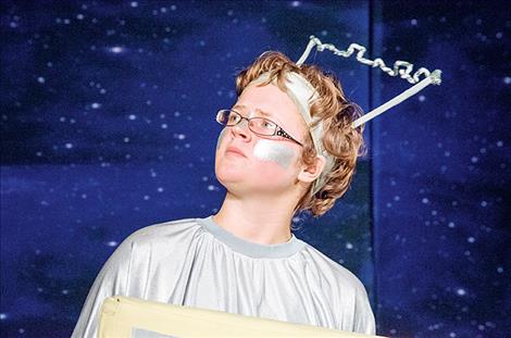 Yvonne Batey plays a robot working to get Gulliver back home after a ship wreck.