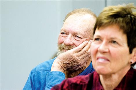 People participate in the discussion