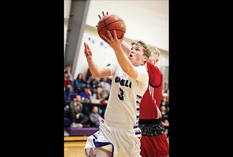 Charlo Viking Tyson Petticrew scores two of his game-high 25 points.