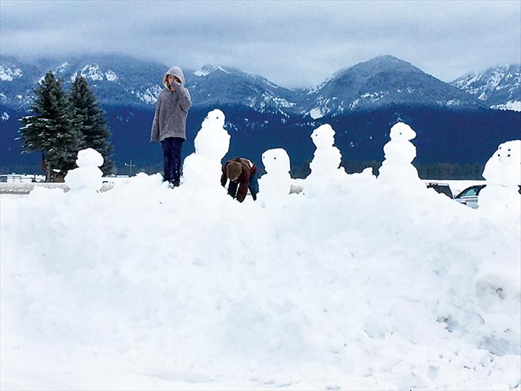 Snowman lineup