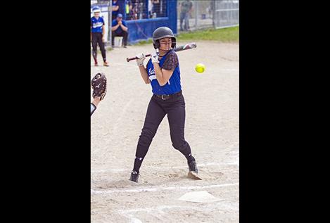 MAC Bulldog Kalista Clark plays a game of dodge ball.