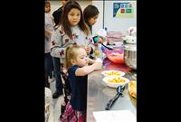 Community meal promotes family dining