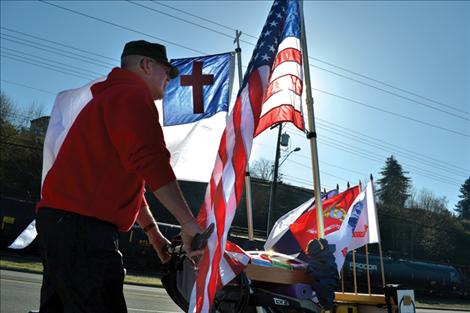 With fresh feet, Lewis began the 3,300-mile journey Easter Sunday morning in Everett, Wash., just north of Seattle.