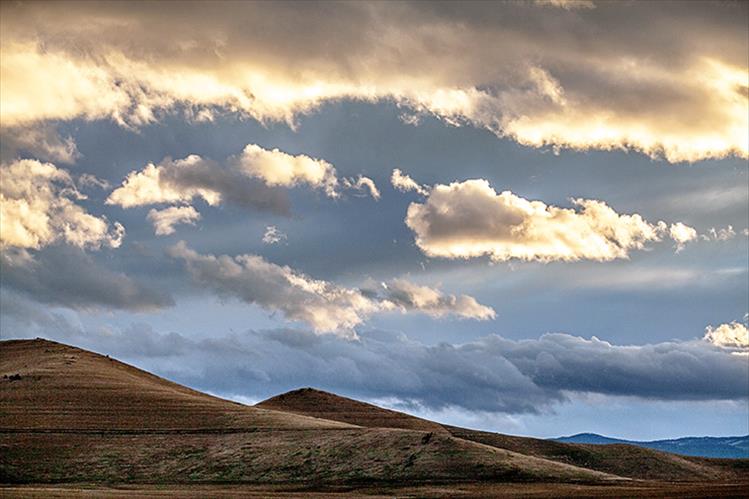 Cloudy skyline