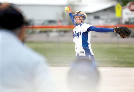 MAC senior pitcher Loren Erickson winds up during MAC’s divisional tourney opener against Plains Friday. MAC won 7-5. 