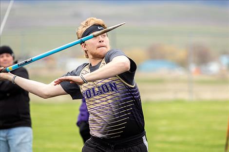 Polson Pirate John Marquardt launches a throw.