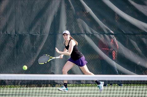  Lady Pirate Megan Rost tracks down a volley.