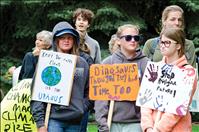 Locals participate in worldwide climate protest  