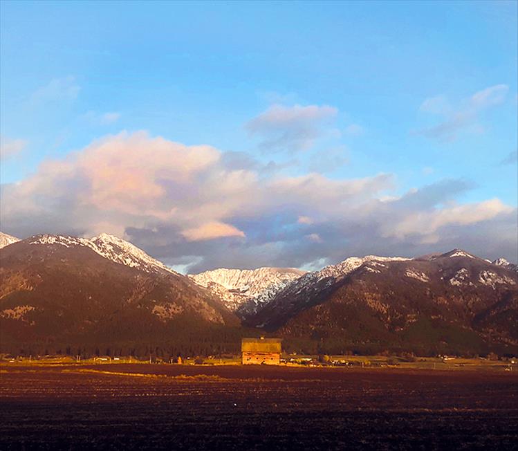 Dupuis barn, sunset