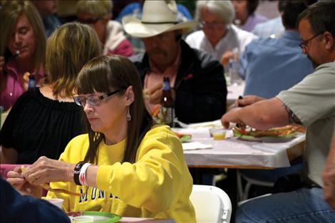 Crowds managed to eat a total of 640 pounds of Alaskan Snow Crab. This was the first time the event didn't have leftover crab for participants to purchase..