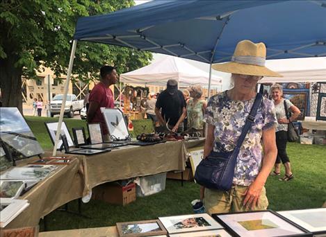 Browsing is an ever-popular pursuit at the annual festival. 