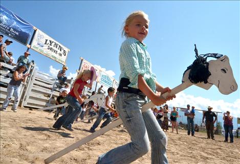 Pioneer Days Kiddie Slicker Rodeo, Stick Horse Race