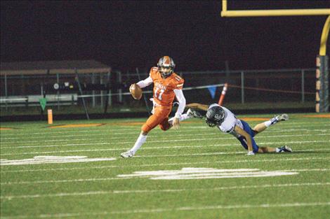 Ronan Chief Caleb Cheff slips past a diving defender.